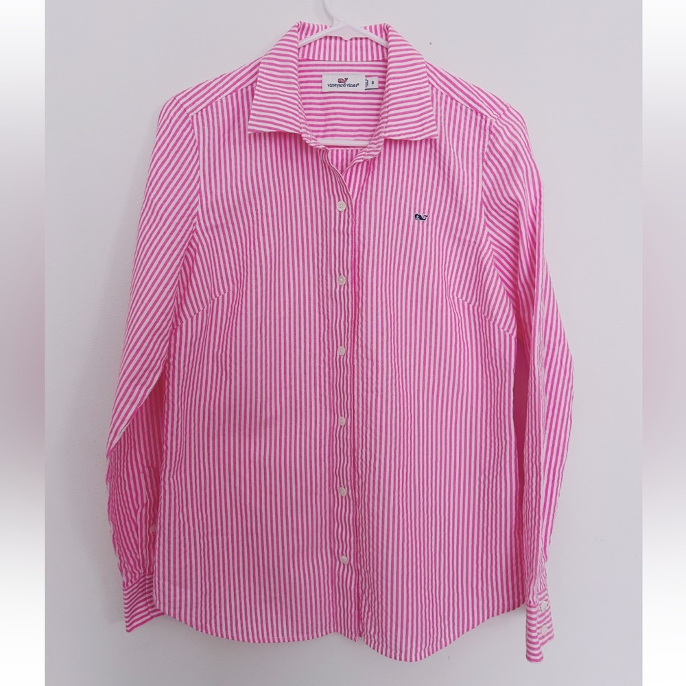 Vineyard vines bright Pink Seersucker Button Up Shirt